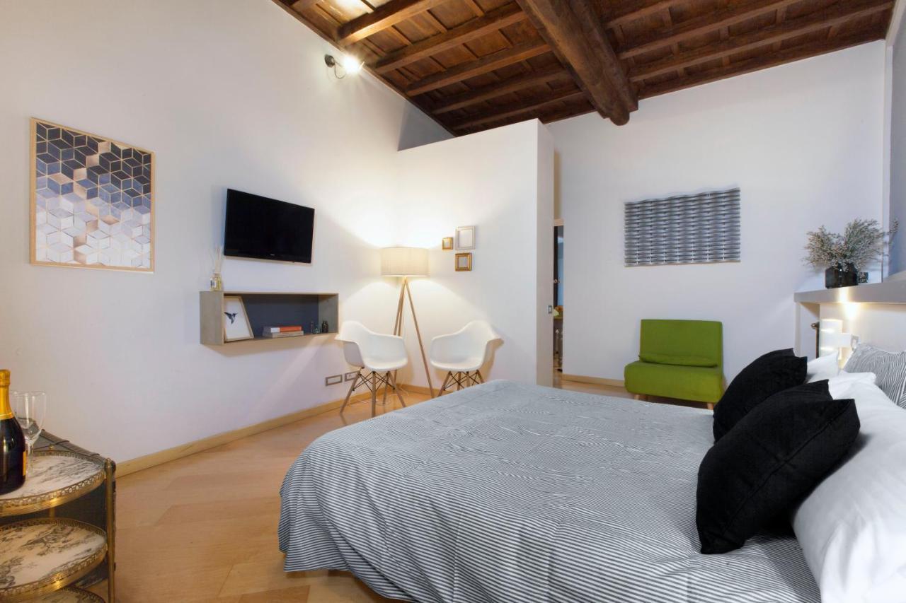 Delle Grotte Apartment Rom