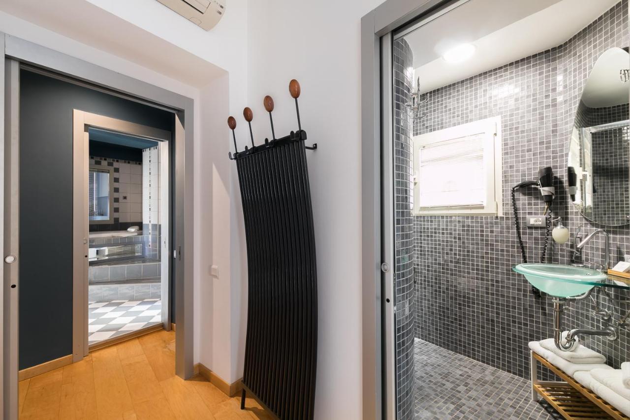 Delle Grotte Apartment Rom